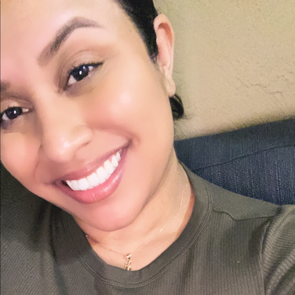 Meet your Posher, Raelene